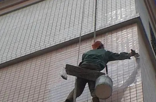 青冈卫生间漏水维修公司分享下青冈外墙防水的必要性。